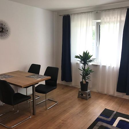 Schoene Neu Erbaute Wohnung Berlin Exterior photo