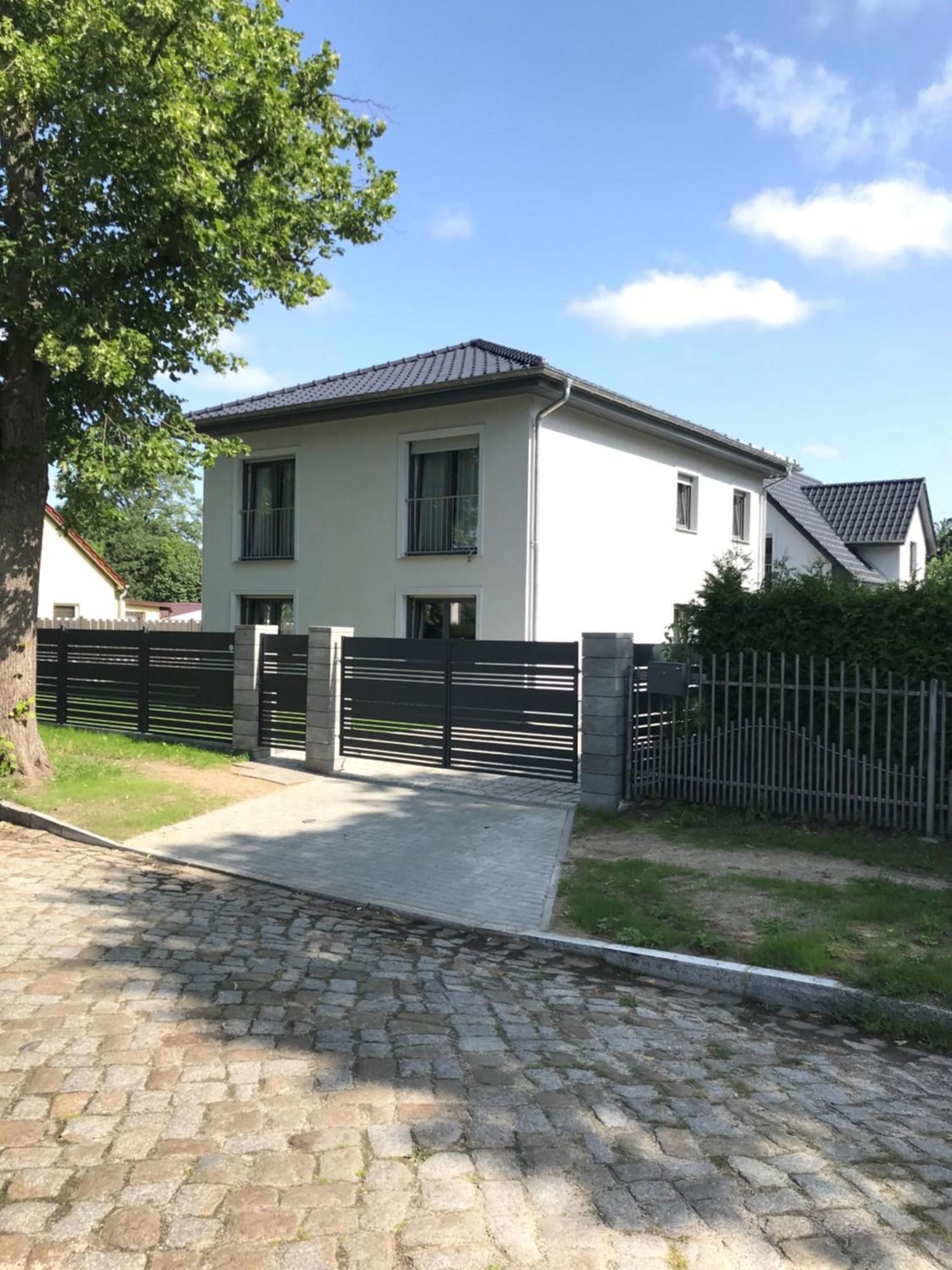 Schoene Neu Erbaute Wohnung Berlin Exterior photo